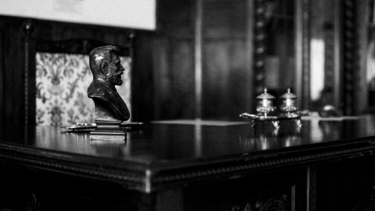 The historical house where Romanian liberalism was born and raised – The Brătianu National Museum, Villa Florica